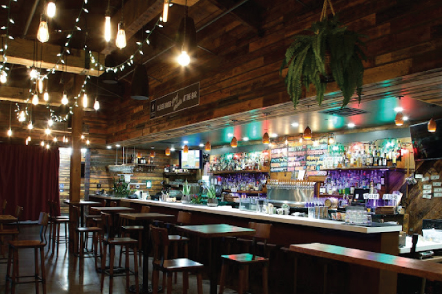 Cedar Room bar